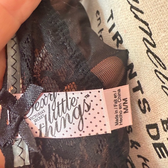 Victoria's Secret Black Lace Chemise - Picture 6 of 6